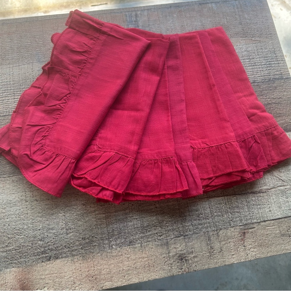 Pier 1 Red Ruffle Cloth Napkins Set of 6